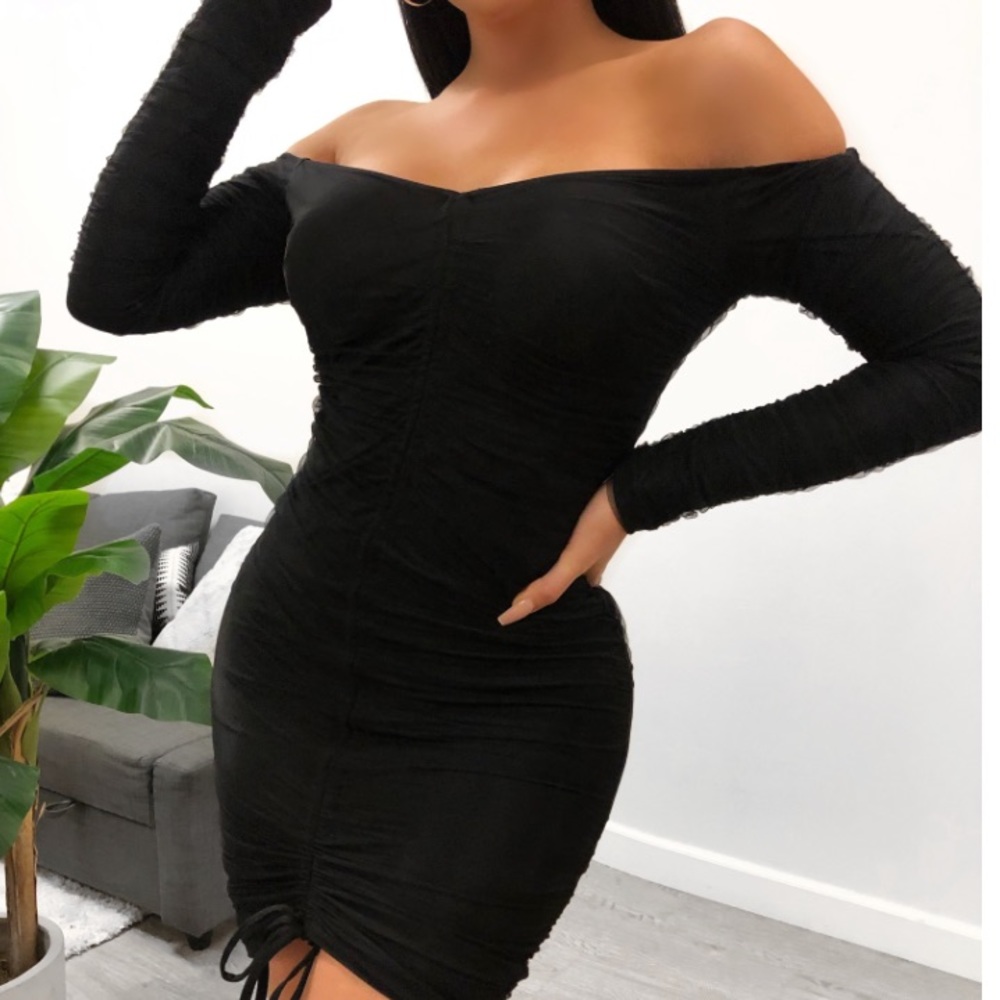 Laura’s Boutique - Off the Shoulder Dress